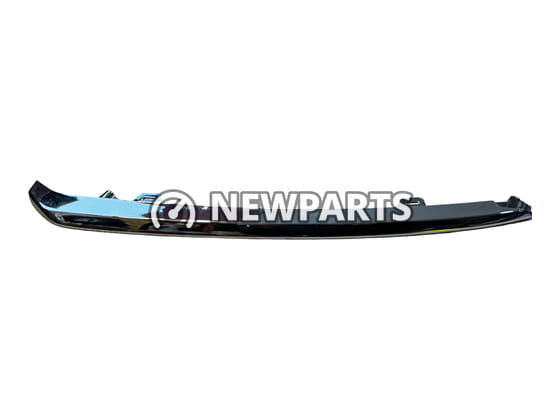 ბამპერის მოლდინგი Mazda 6 2018–2022